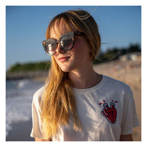 Holy Freedom Mamatee t-shirt off-white T-Shirt Holy Freedom