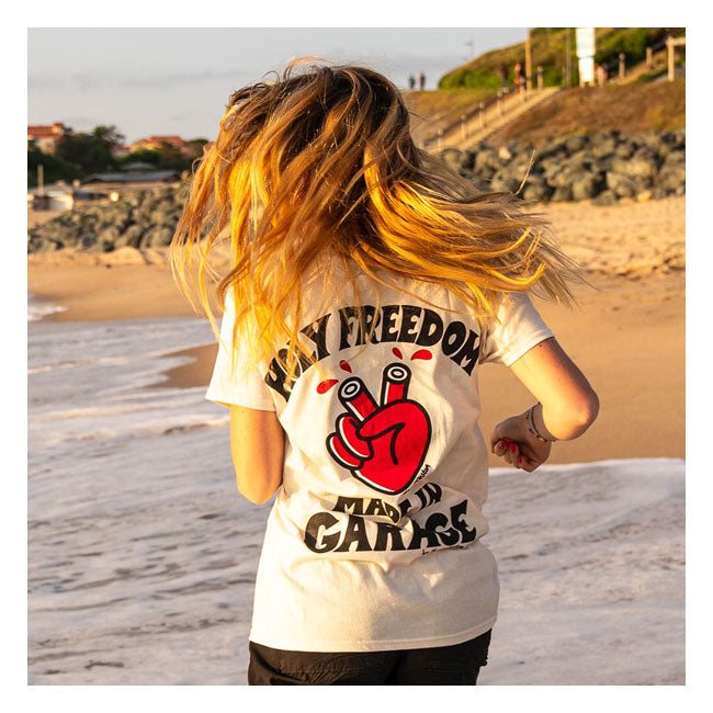 Holy Freedom Mamatee t-shirt off-white T-Shirt Holy Freedom