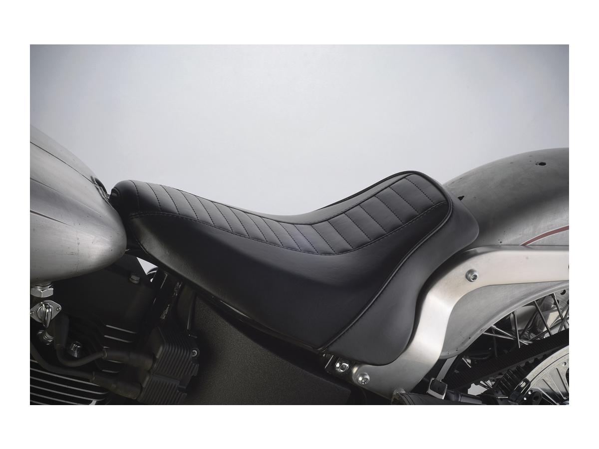 Le Pera Bare Bones Daddy O Solo Seat Black Vinyl Le Pera