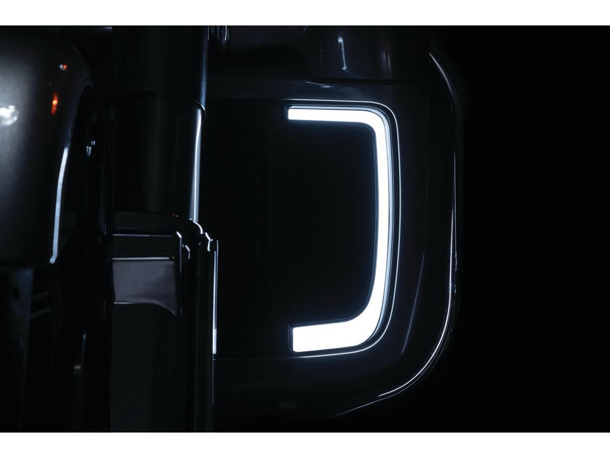 Kuryakyn Led Tracer Fairing Lower Grills Black Satin White Led Kuryakyn