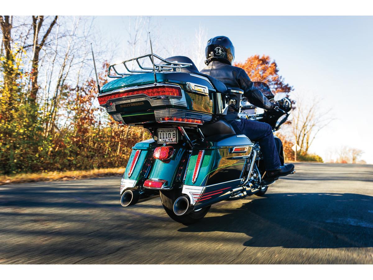 Kuryakyn Tri Line Tour Pak Accent Chrome Kuryakyn