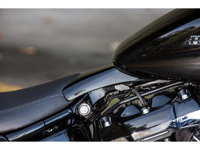 Ricks Motorcycles 260 Tire Rear Fender Kit For M8 Softail With Cover For Closing Gap Between Seat And Tank Ricks Motorcycles