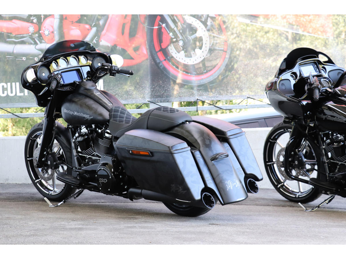 Cult Werk Custom Rear Fender Plain Fender Kit With Turn Signals And Tail Light (No Picture) Cult Werk