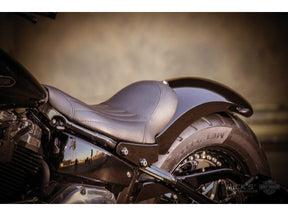 Ricks Motorcycles 180 200 Tire Rear Fender Kit For M8 Softail Without Cover, Gap Between Tank And Seat Remains Ricks Motorcycles