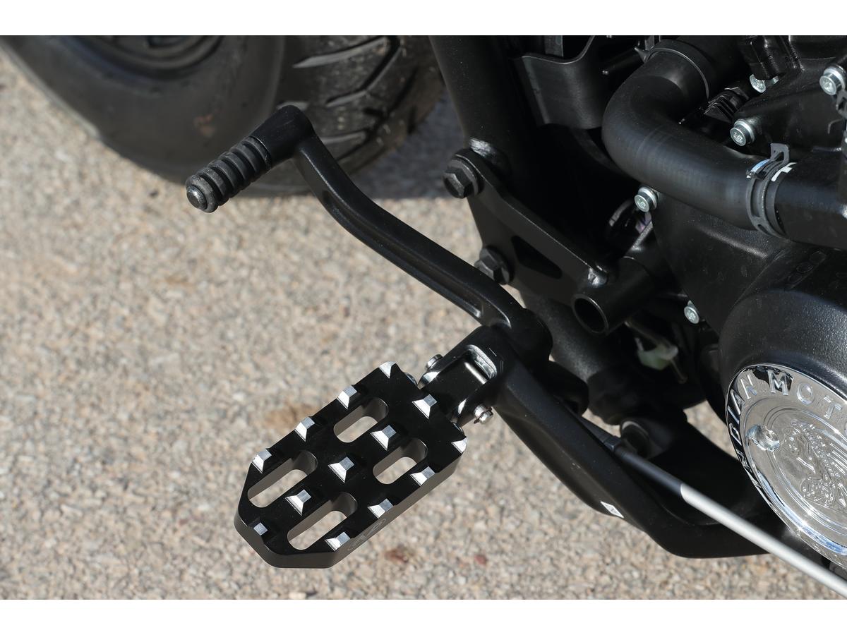 V Performance Pilot Twin Foot Peg Set Black Cut Anodized V Performance