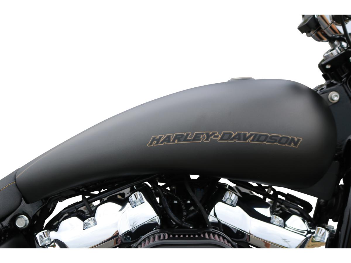 Kodlin Stretched Gas Tank For M8 Breakout Kodlin