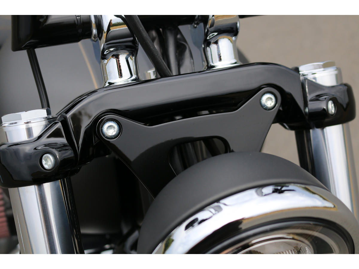 Kodlin Bates Style Headlight Bracket For M 8 Breakout Black Kodlin