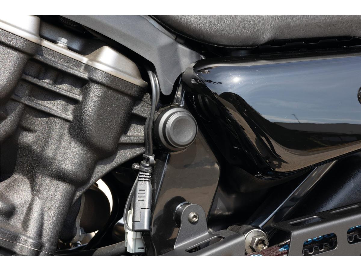 Ricks Motorcycles Smooth Nut Covers For Nightster Without Ricks Logo And Fits For Hex Head Screws With Size 22 Black Ricks Motorcycles