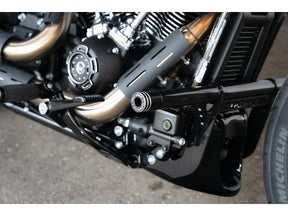 Cult Werk Club Style Crash Bar Sliders V2, Aluminium With Cult Werk Clubstyle Design Milling (Length: 45 Mm) Black Anodized Cult Werk