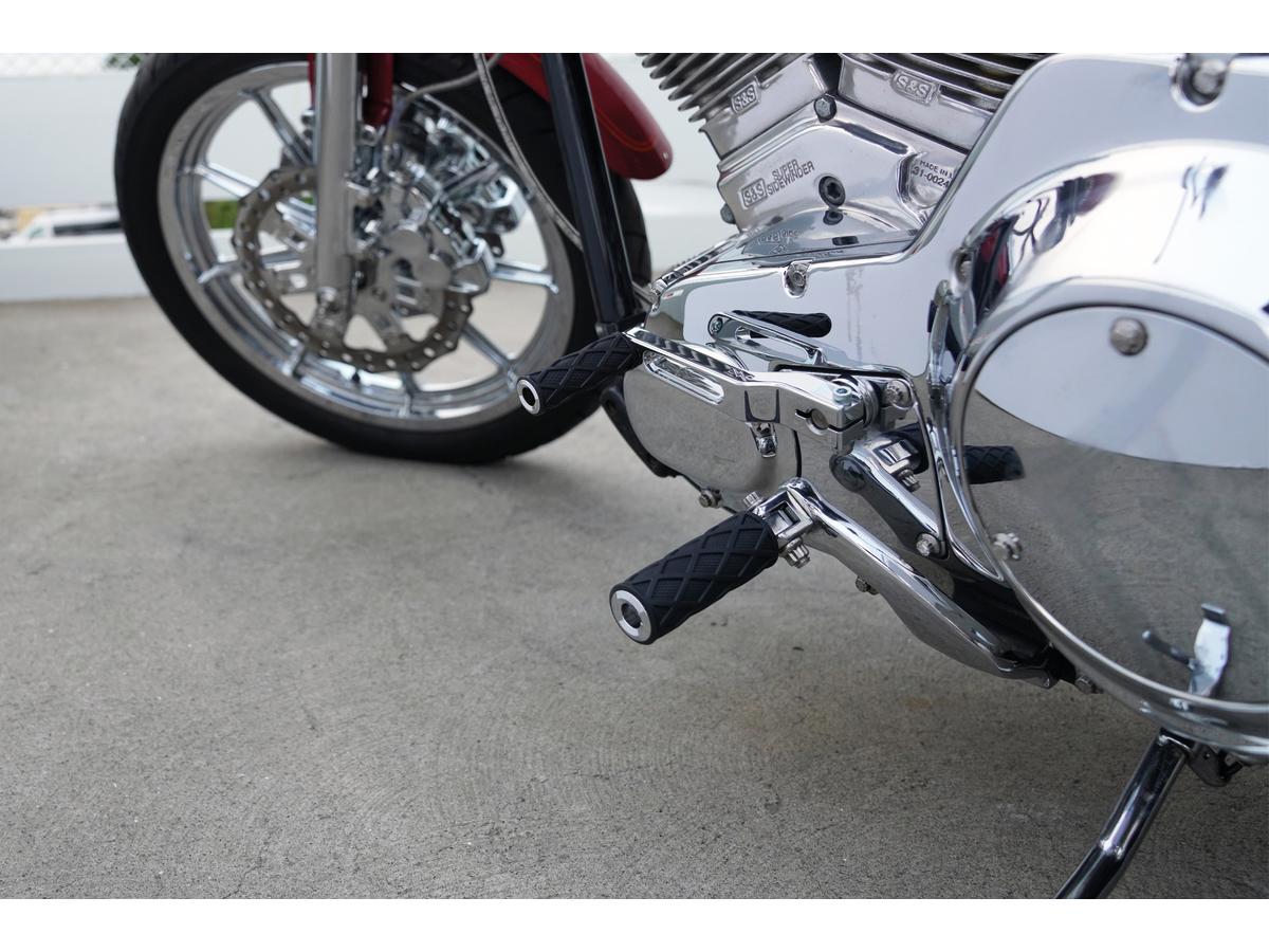 Arlen Ness Diamond Footpegs Black Rubber Peg, Chrome End Cap Arlen Ness