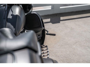 Arlen Ness Forged Highway Peg Mounts Including Arlen Ness Black Knurled Style Shifter Pegs Black Anodized Arlen Ness