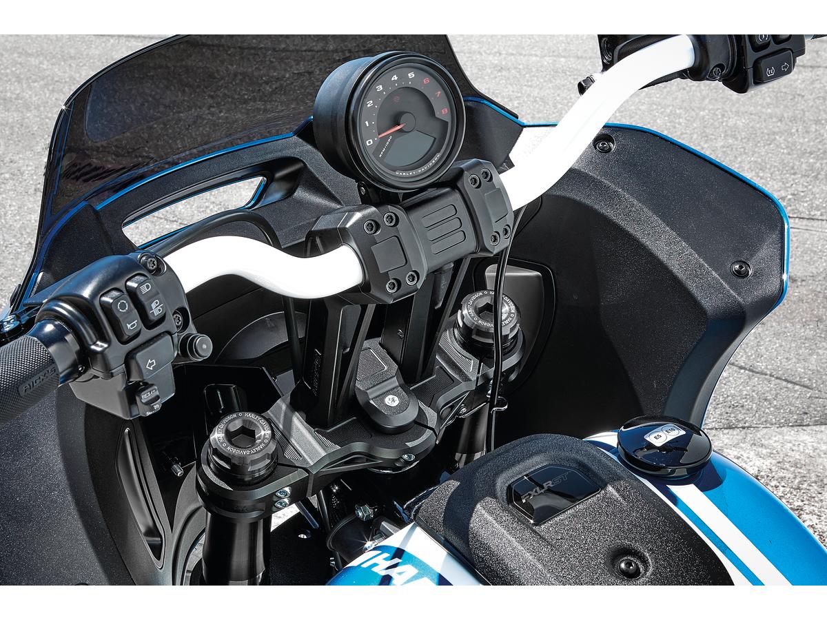 Ricks Motorcycles Club Style Pullback Riser Kit For Top Mount Round Speedometer 11,5" Height, 1 1/4" Clamp Diameter Black Anodized Ricks Motorcycles