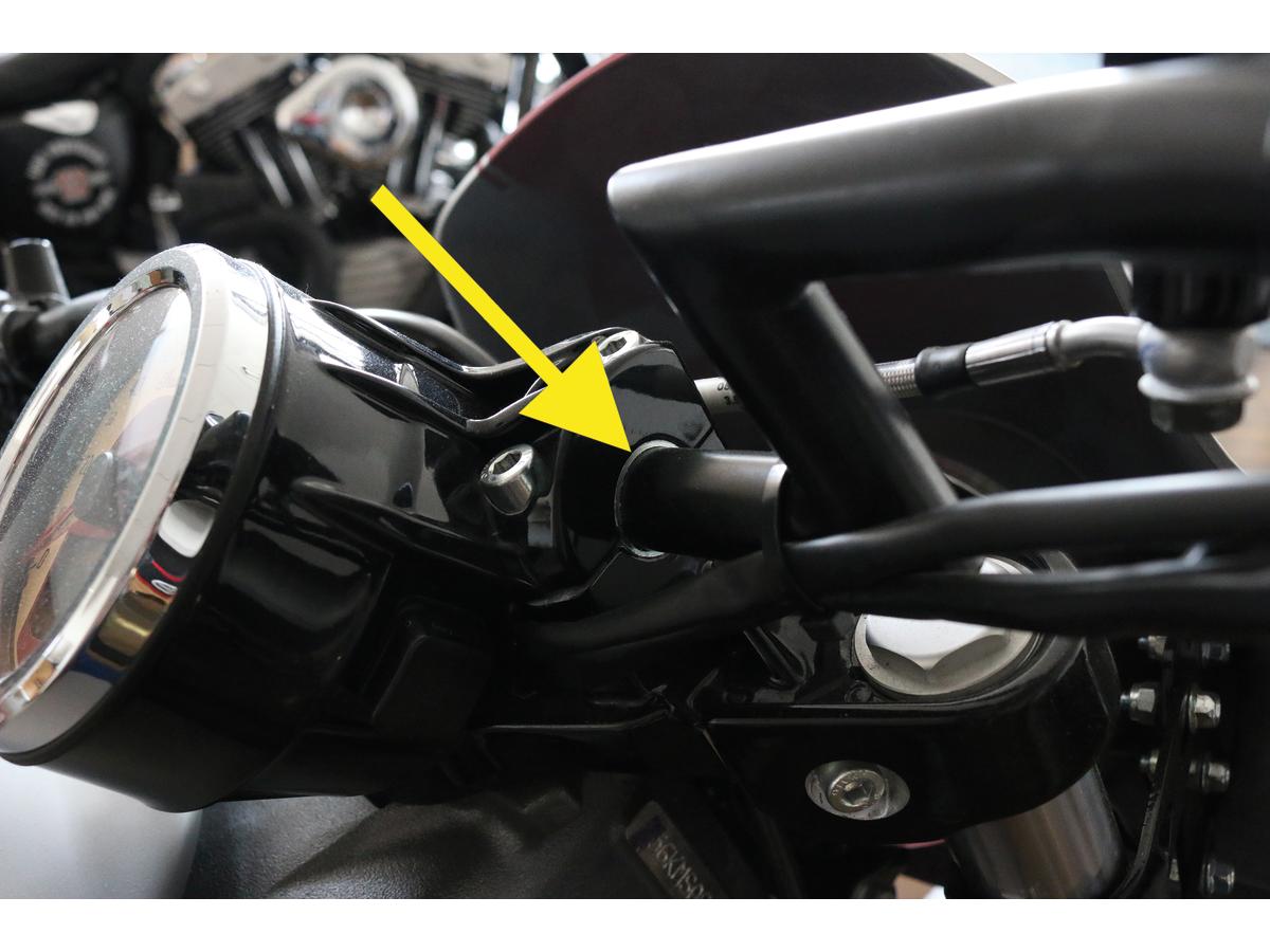 Highway Hawk 1" To 7/8" Handlebar Clamp Adaptor Sleeves Highway Hawk