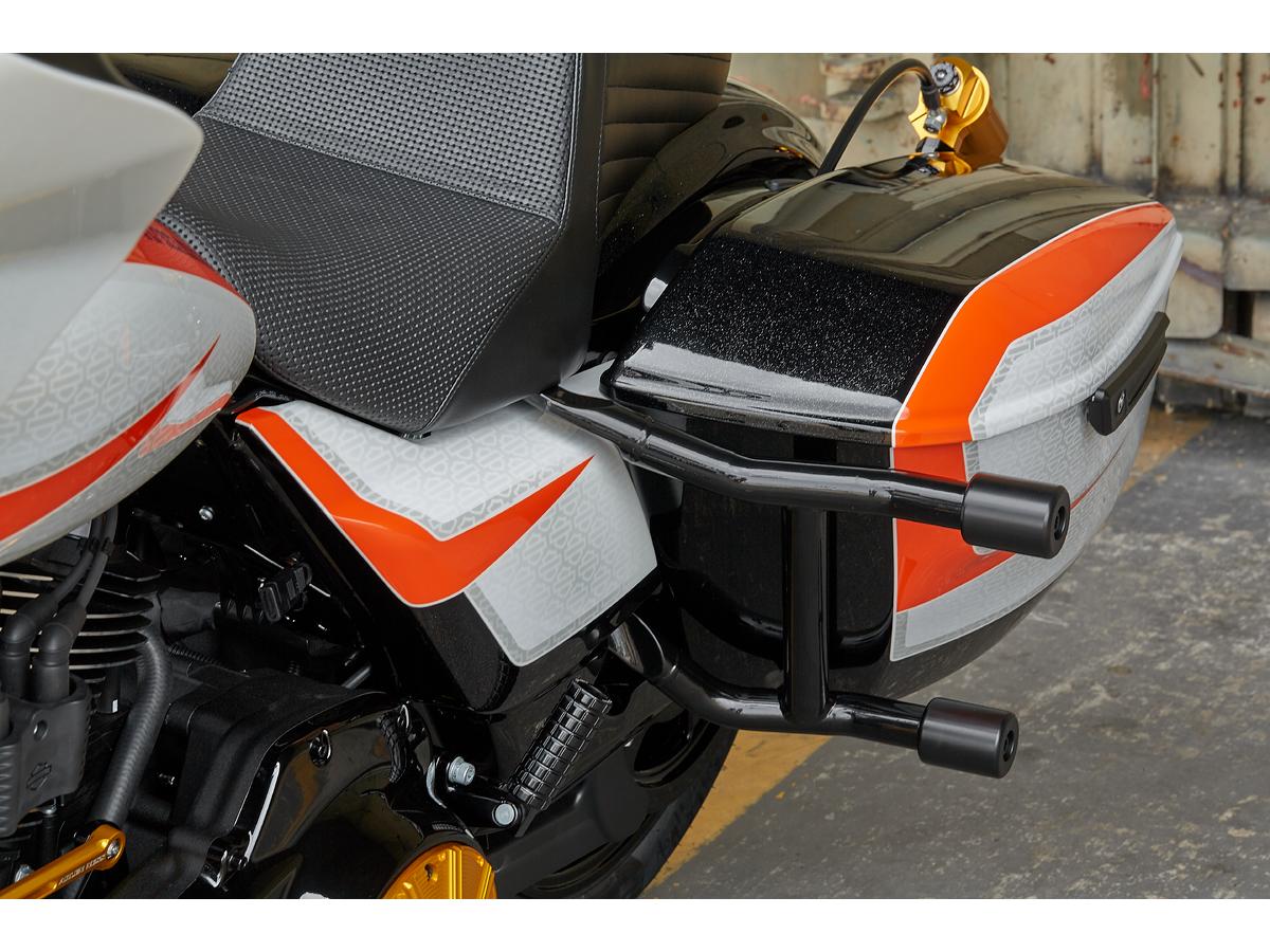Santee Perfomance Bagger Crash Bar Black Powder Coated Rear Santee