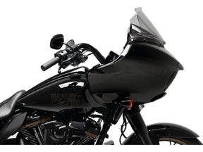 Santee Replacement Windscreen For Rushmore Road Glide Models Touring; Length 280 Mm X Width 665 Mm Tinted Santee