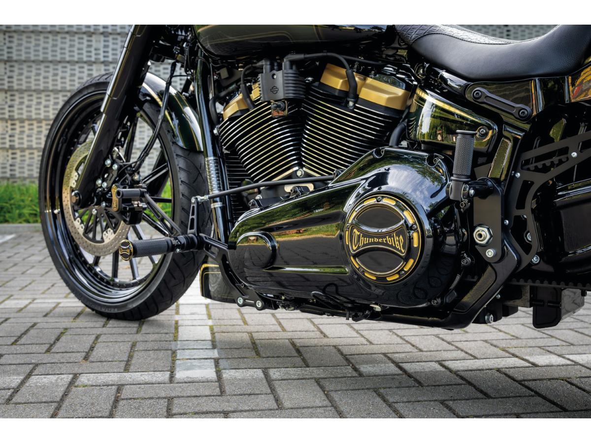 Thunderbike Phantom Mid To Forward Control Conversion Kit For Softail M8 75 Mm Further Forward Flat Black Thunderbike