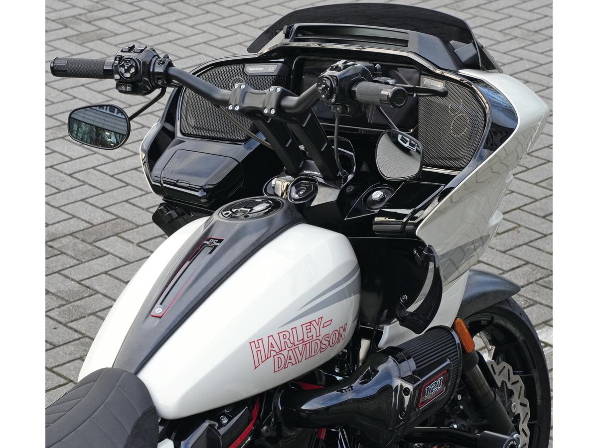 Thunderbike Clubstyle Riser Kit Height: 7", For 1 1/4" Handlebar, No Instrument Black Satin 1 1/4" Thunderbike