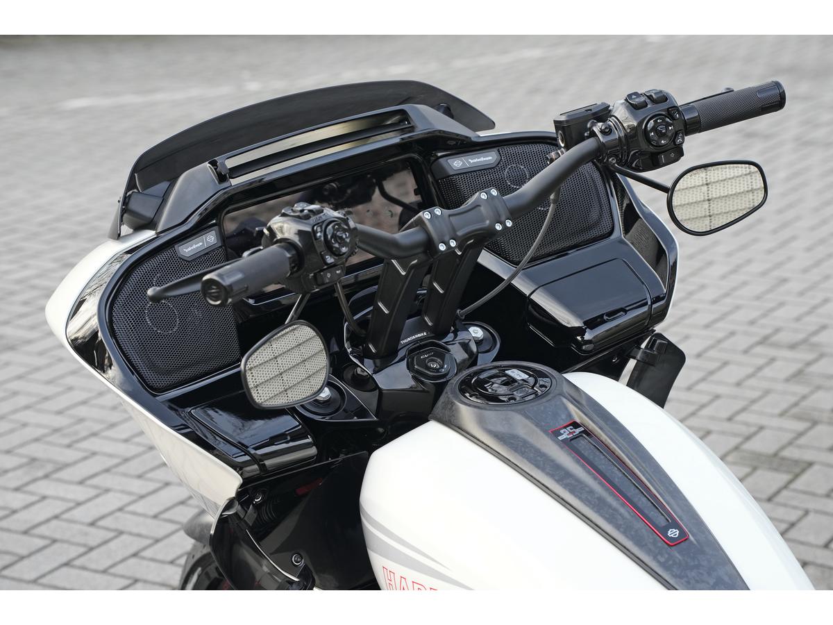 Thunderbike Clubstyle Riser Kit Height: 7", For 1 1/4" Handlebar, No Instrument Black Satin 1 1/4" Thunderbike