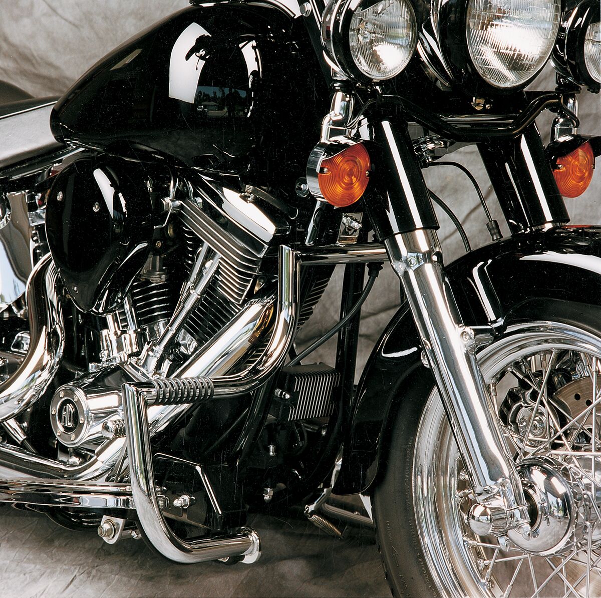 Lindby Fr Hiway Bar00 15 Fxst/D HIGHWAY BARS + PEGS Lindby