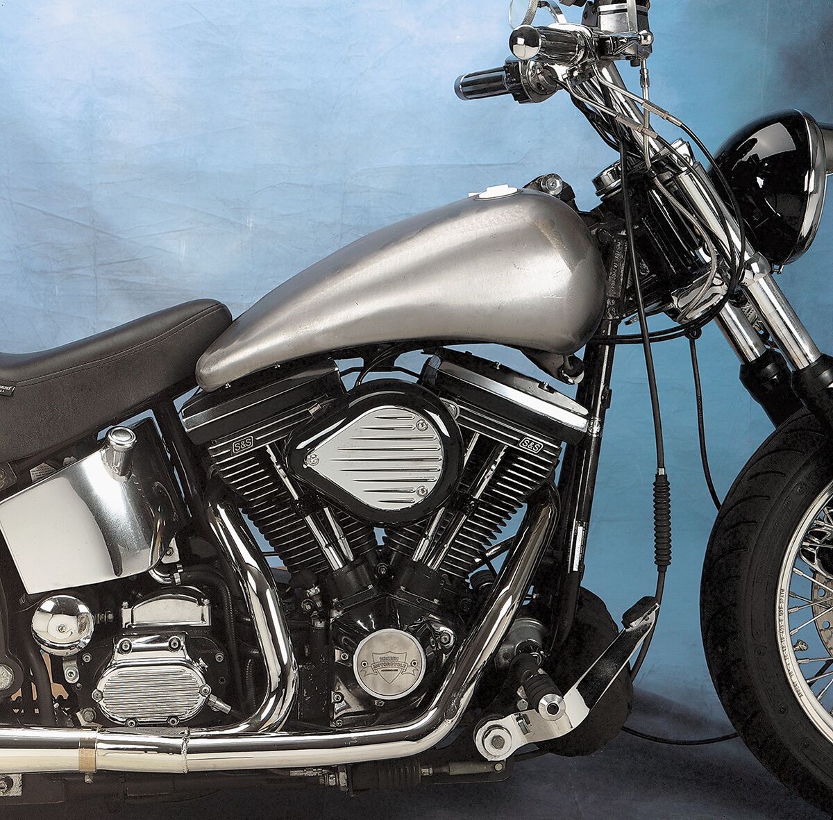 Drag Specialties Fat Bob Flat Side Gas Tank Extended 2" 5.2 Gallon Gas Tank Drag Specialties