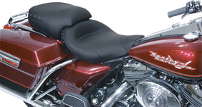 Mustang Solo W/Blk Stud 97 07 Flhr SEATS-FOR HARLEY DRESSER/TOURI Mustang