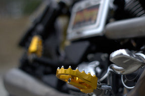 V2 MX Style Foot Pegs