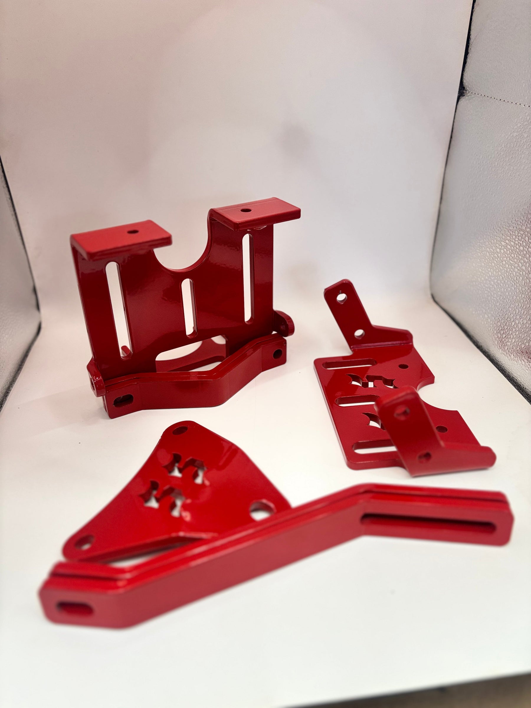 Street Syndicate Mfg Fairing Bracket V4, Modular Pivoting, for Street Syndicate & Arlen Ness Narrow Glide Fairings Fairing Bracket Street Syndicate Mfg Red