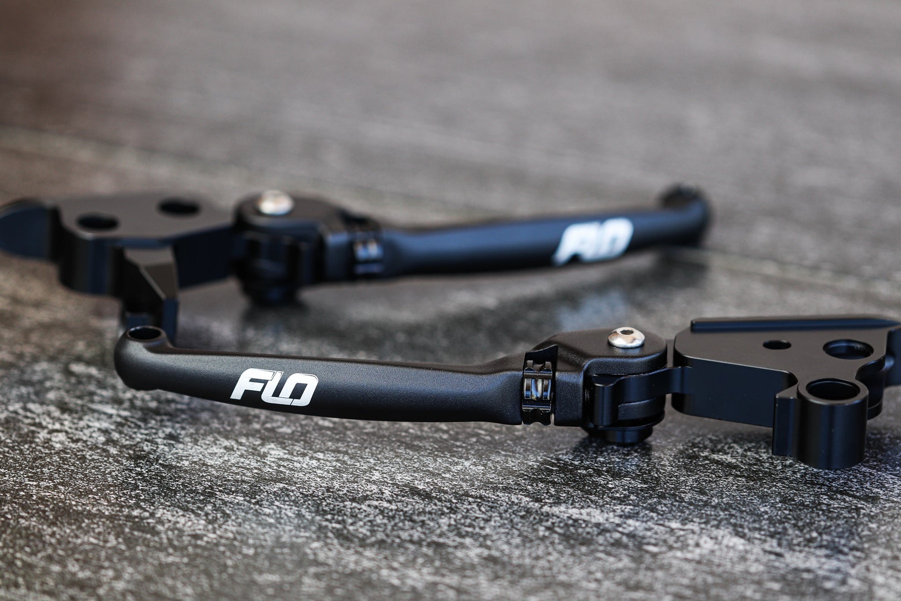 Flo Motorsports MX Style Levers - 25+ Softail Clutch & Brake Lever Flo Motorsports