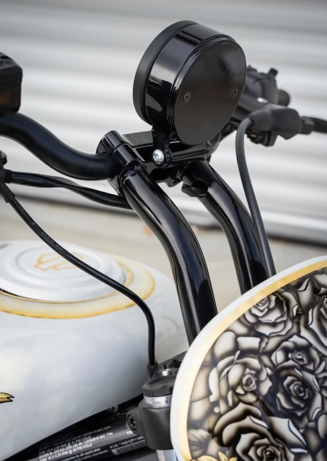 Bung King Handlebar Riser with Adjustable Gauge Mount, Analog Gauge, Gloss Black - 2022-Up Nightster (RH975) Riser Bung King