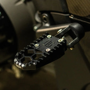 OG HoneyComp V3 Mini Foot Pegs - Indians Foot Pegs Original Garage Moto