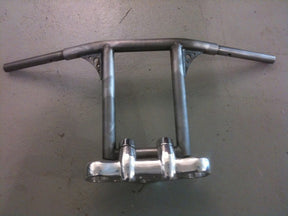 Bung King Adjustable Gusseted T-Bar Handlebar - Earlier Dyna Street Bob, Select Sportster & Road King, 2013 & Earlier Road Glide T-Bar Handlebar Bung King