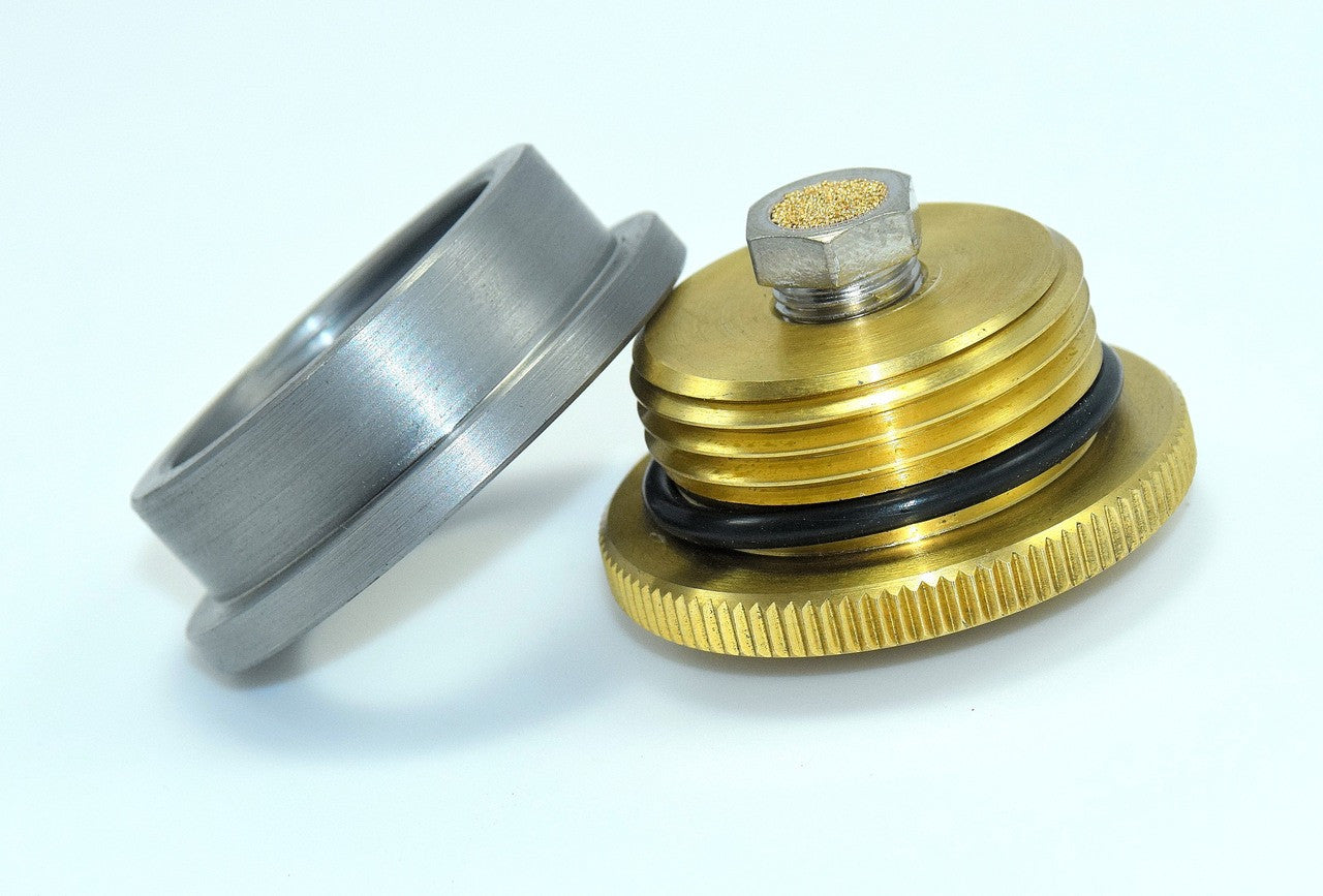 Bung King Vented Filler Cap and Weld-In Bung Kit 1.25"-12, Brass Cap Gas Cap Bung King