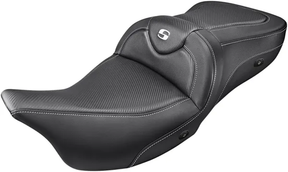 Heated Roadsofa CF Without Driver's Backrest Seat - 99-07 FLHR & 06-07 FLHX (Except FLHRS) Seat Saddlemen