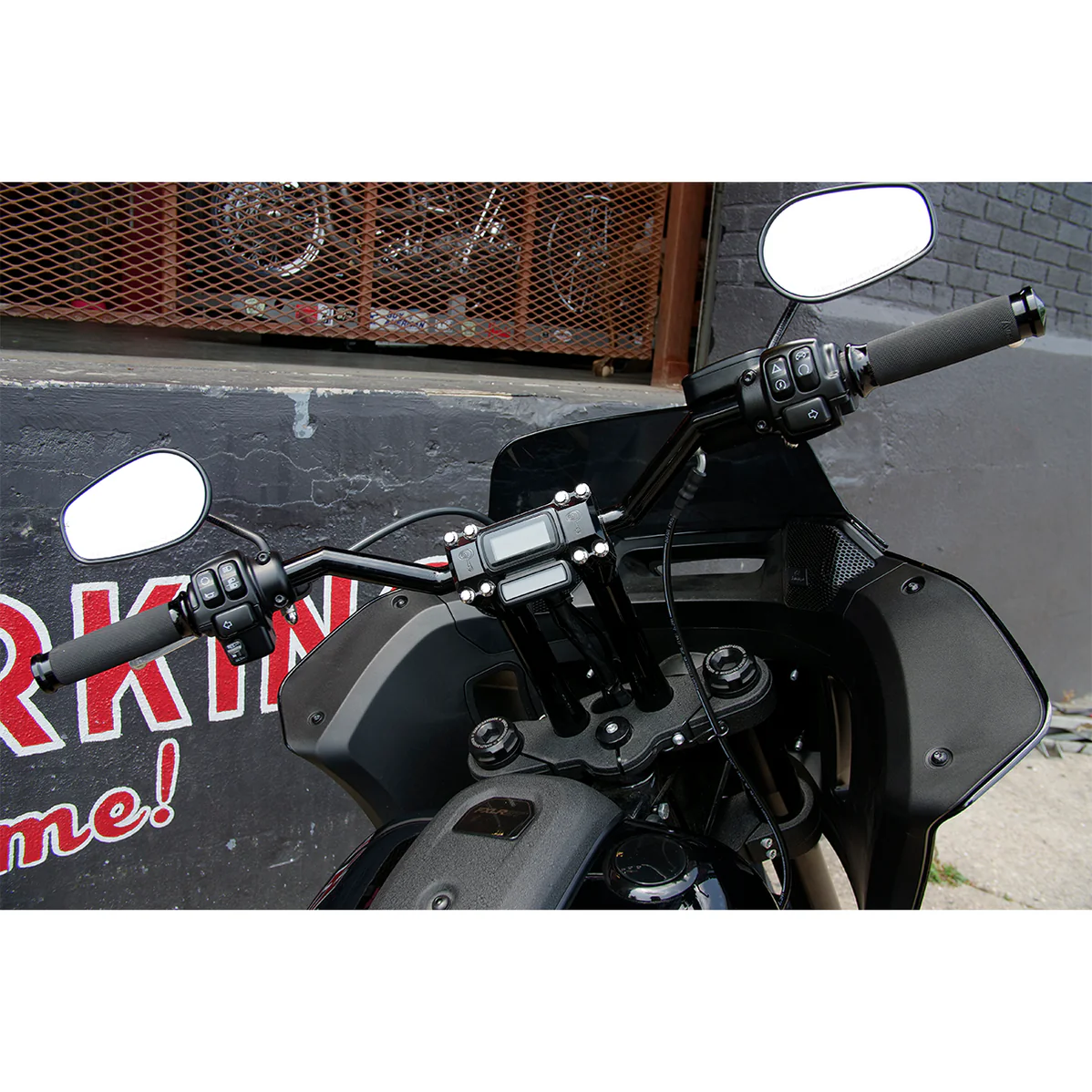 10" Brooklyn Brawler Risers, Black - Milwaukee 8 Risers Indian Larry Motorcycles