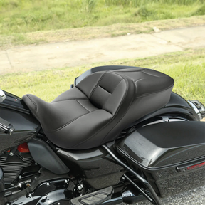 2 Up Style 2 Seat Black Flh/T08 23 2-Up Seat C.C. Rider