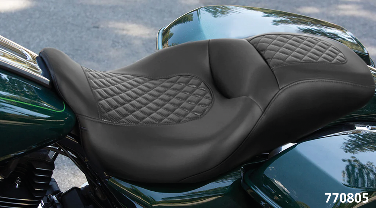 2 Up Diamond 1 Seat Black Flh/T08 23 2-Up Seat C.C. Rider