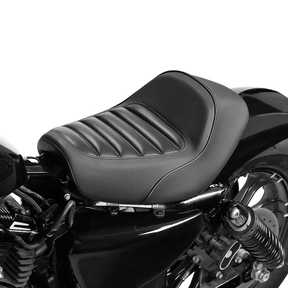 Solo Pleated Seat Black Xl10 22 Solo Seat C.C. Rider