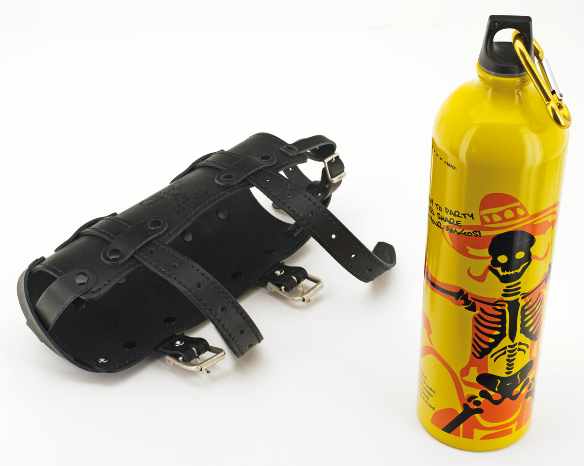 Black Holder With Aluminum Drink Bottle Indispensables Texas Leather